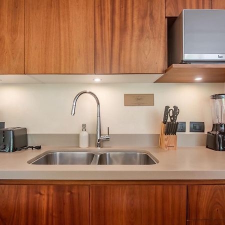 Copal Tulum Hotel Bagian luar foto A kitchen with a double sink